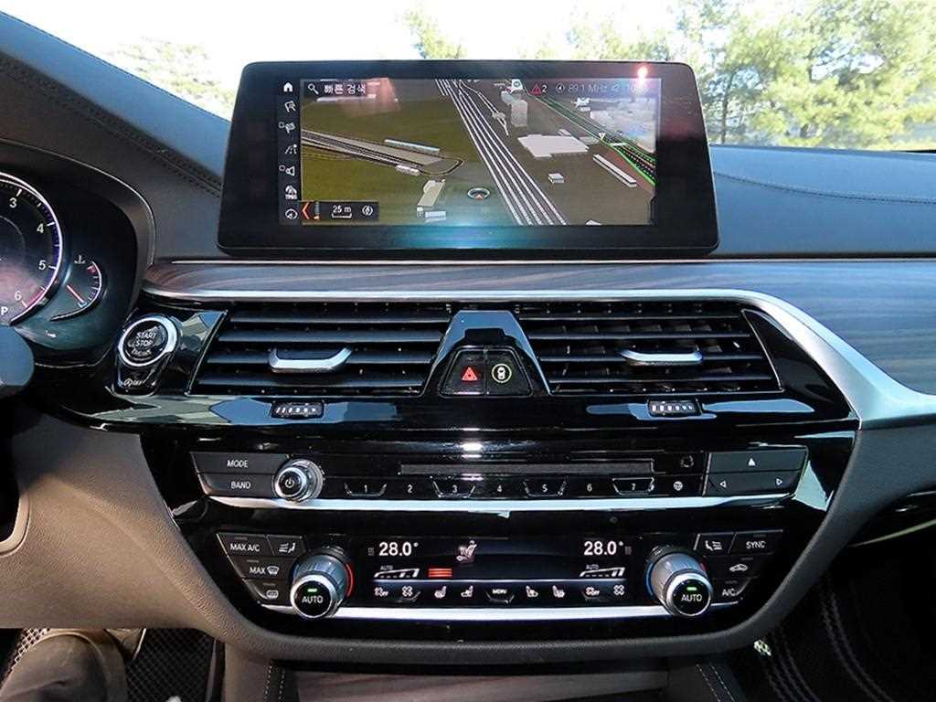 BMW 5 Series 2017 Blanco - Importación desde Corea - HF Imports Iquique - Foto 13