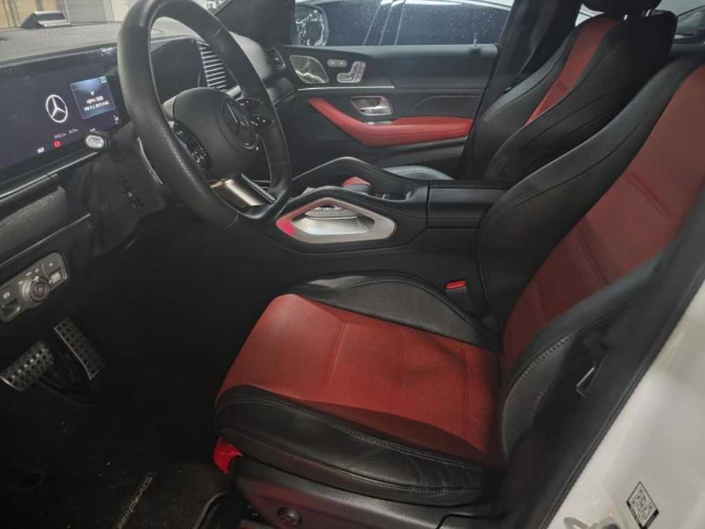 Mercedes Benz GLE Class - Vista 2