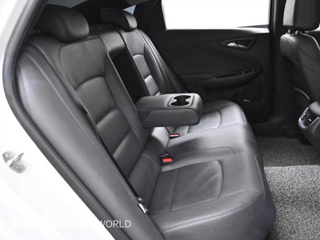 Chevrolet Malibu - Vista 12