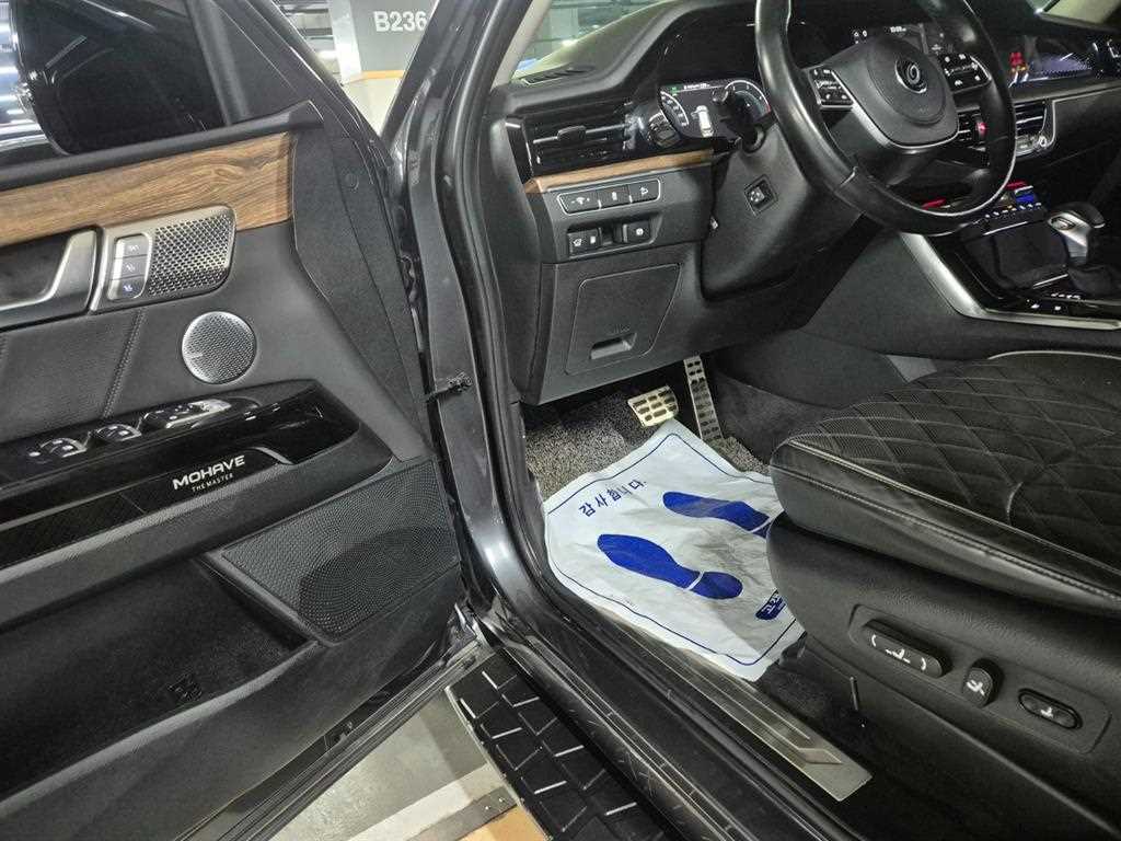 KIA Mohave - Vista 11