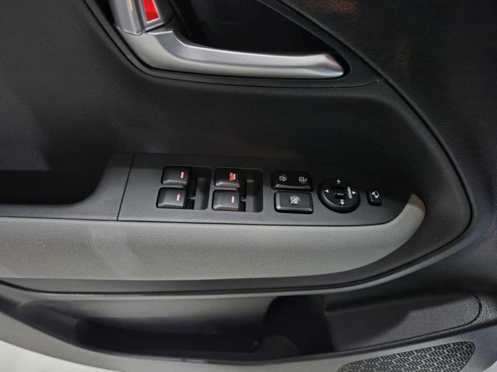 KIA Ray - Vista 10