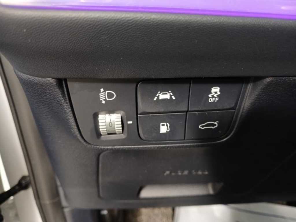 HYUNDAI Grandeur - Vista 8