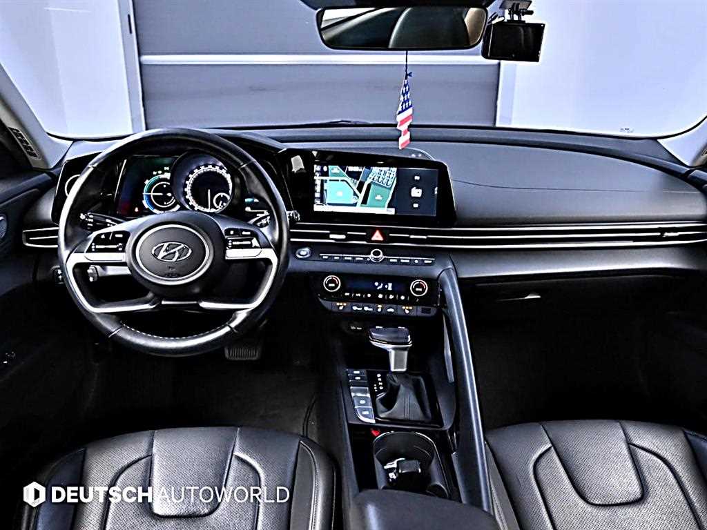 HYUNDAI Avante - Vista 7