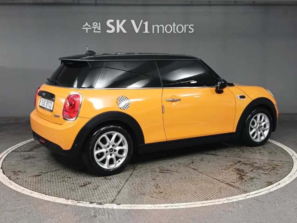 Mini Cooper - Vista 4