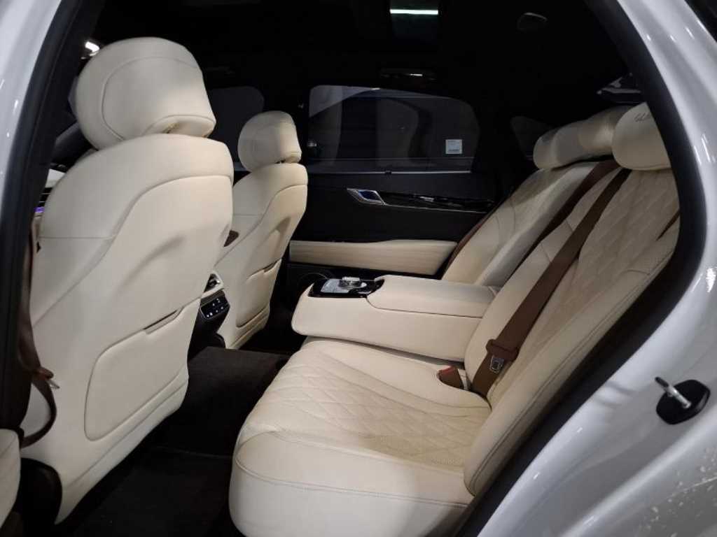 Genesis G80 - Vista 8