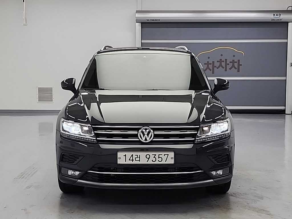 Volkswagen Tiguan - Vista 2