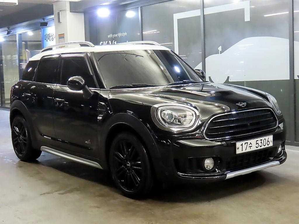 Mini Countryman 2019 Negro - Importación desde Corea - HF Imports Iquique - Foto 1