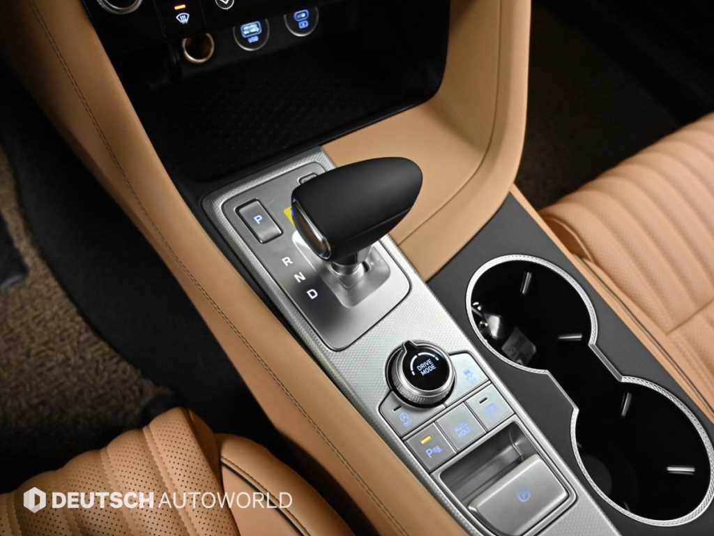 Genesis G70 - Vista 9