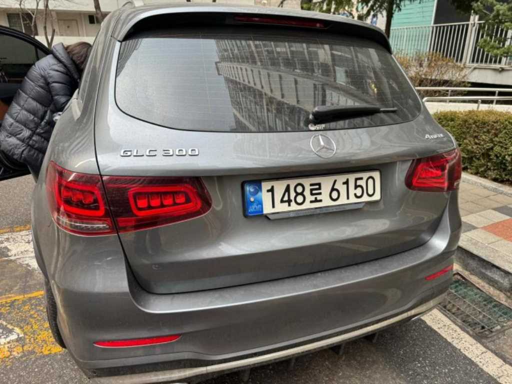 Mercedes Benz GLC Class - Vista 2