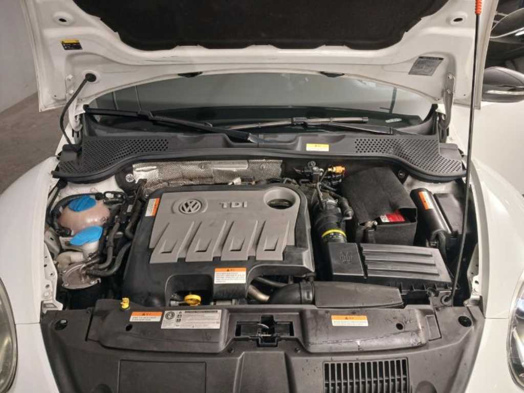 Volkswagen Beetle 2015 Blanco - Importación desde Corea - HF Imports Iquique - Foto 19