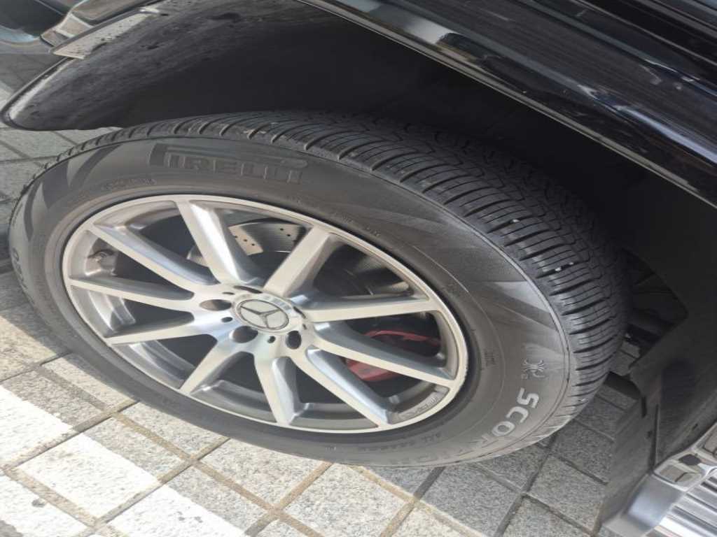 Mercedes Benz G Class (G Wagen) - Vista 10