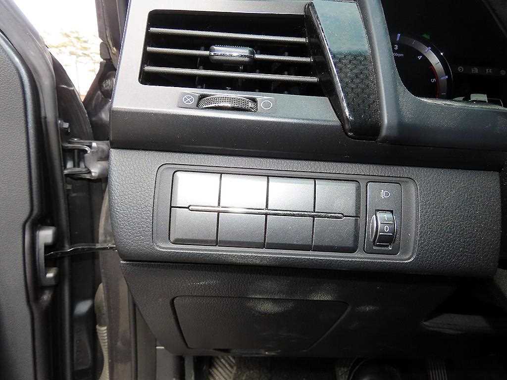 Ssangyong Rexton - Vista 12