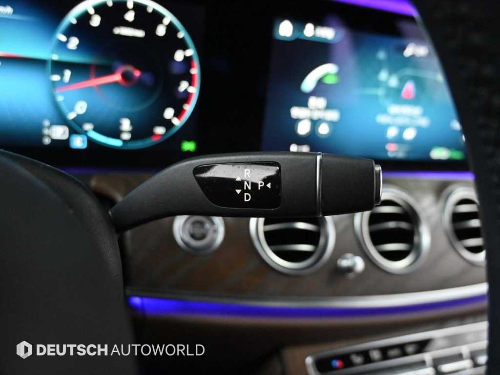 Mercedes Benz E class - Vista 9