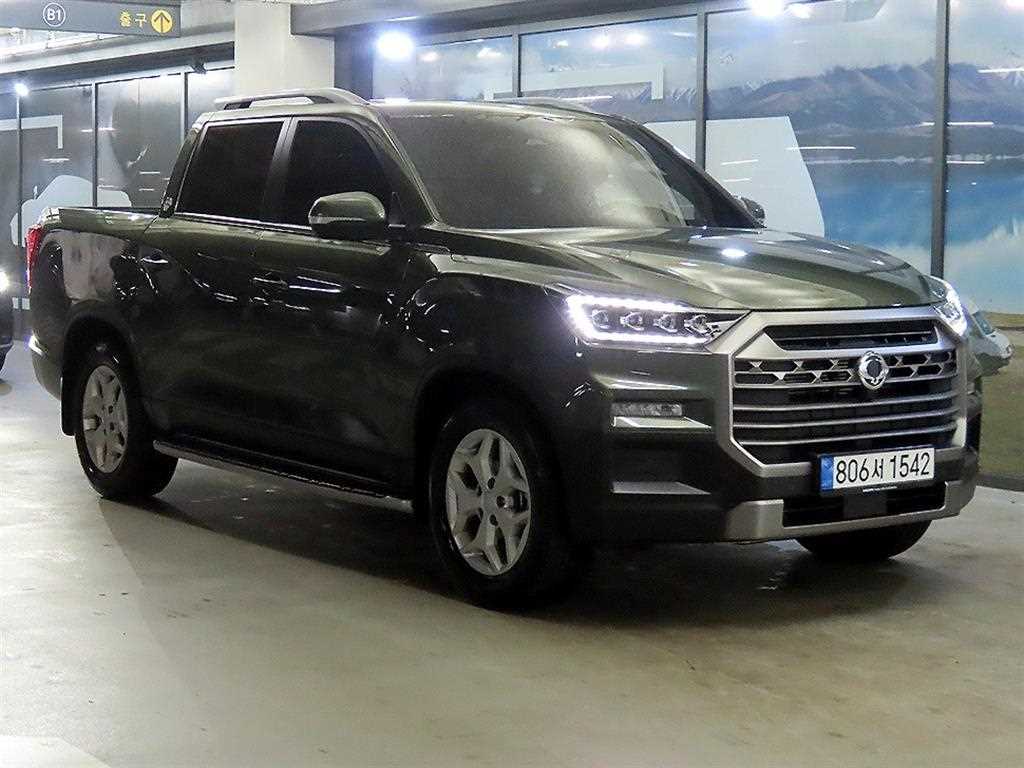 Ssangyong Rexton 2025 Verde - Importación desde Corea - HF Imports Iquique - Foto 1