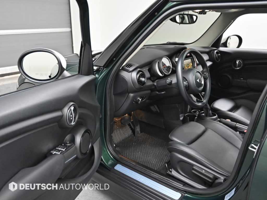 Mini Cooper - Vista 11