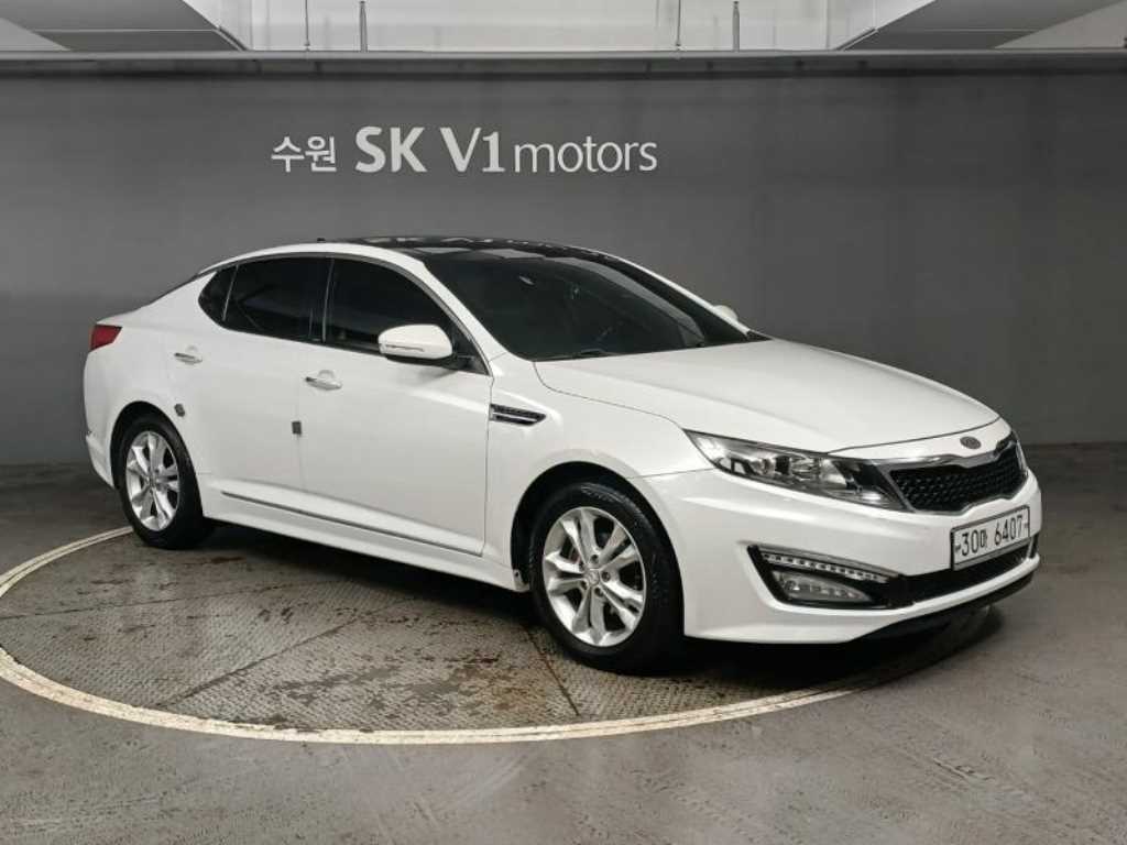 KIA K5 - Vista 5