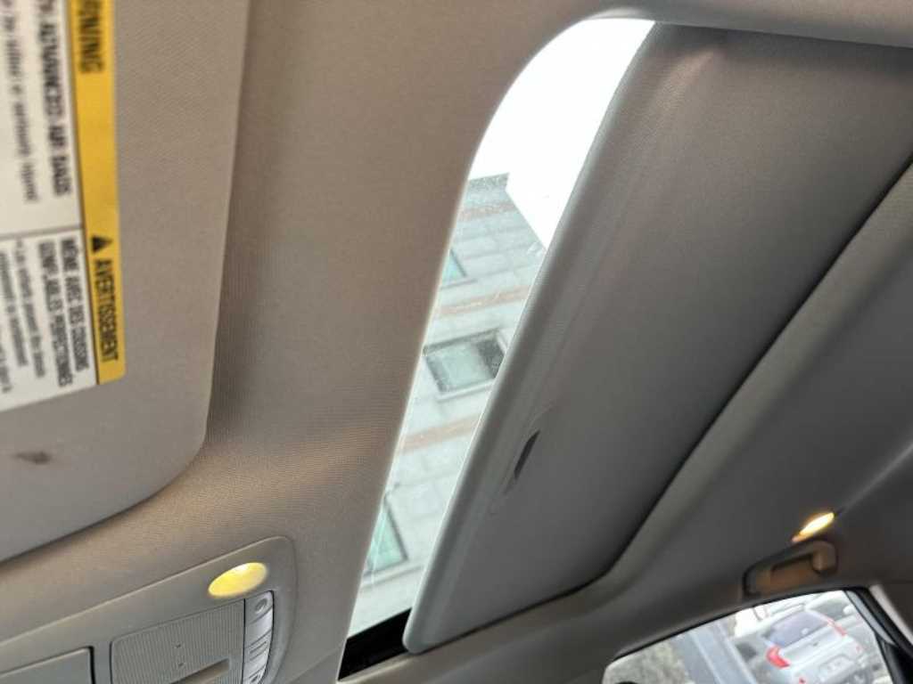 Nissan Altima - Vista 10