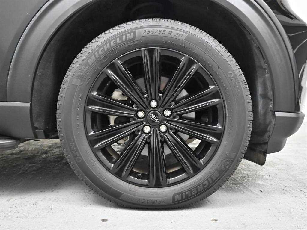 Ford Explorer - Vista 5