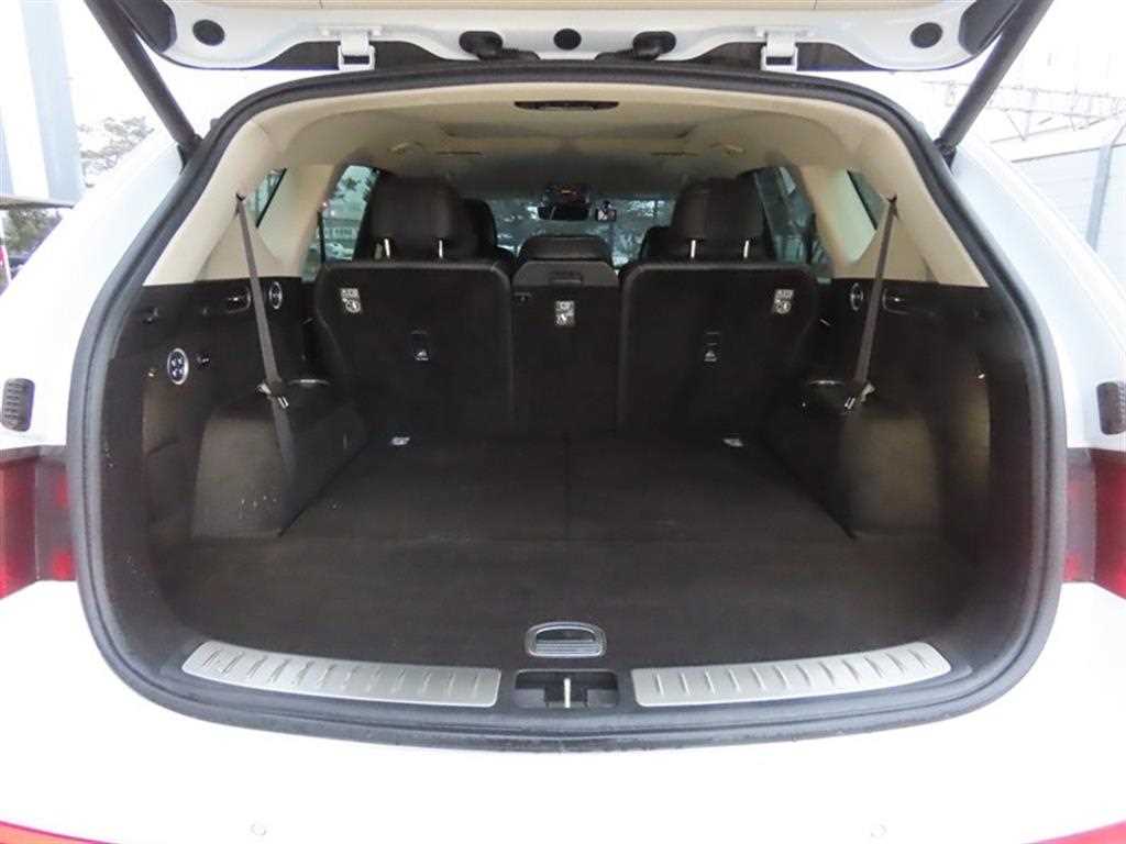 Genesis GV80 - Vista 5