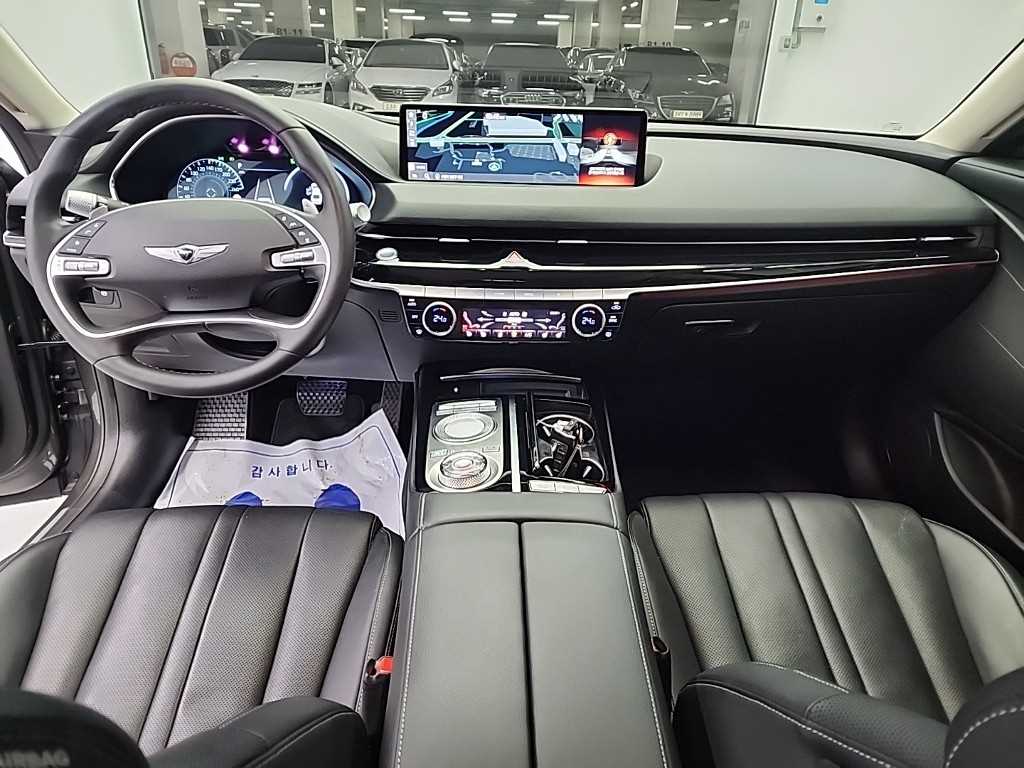 Genesis G80 - Vista 7