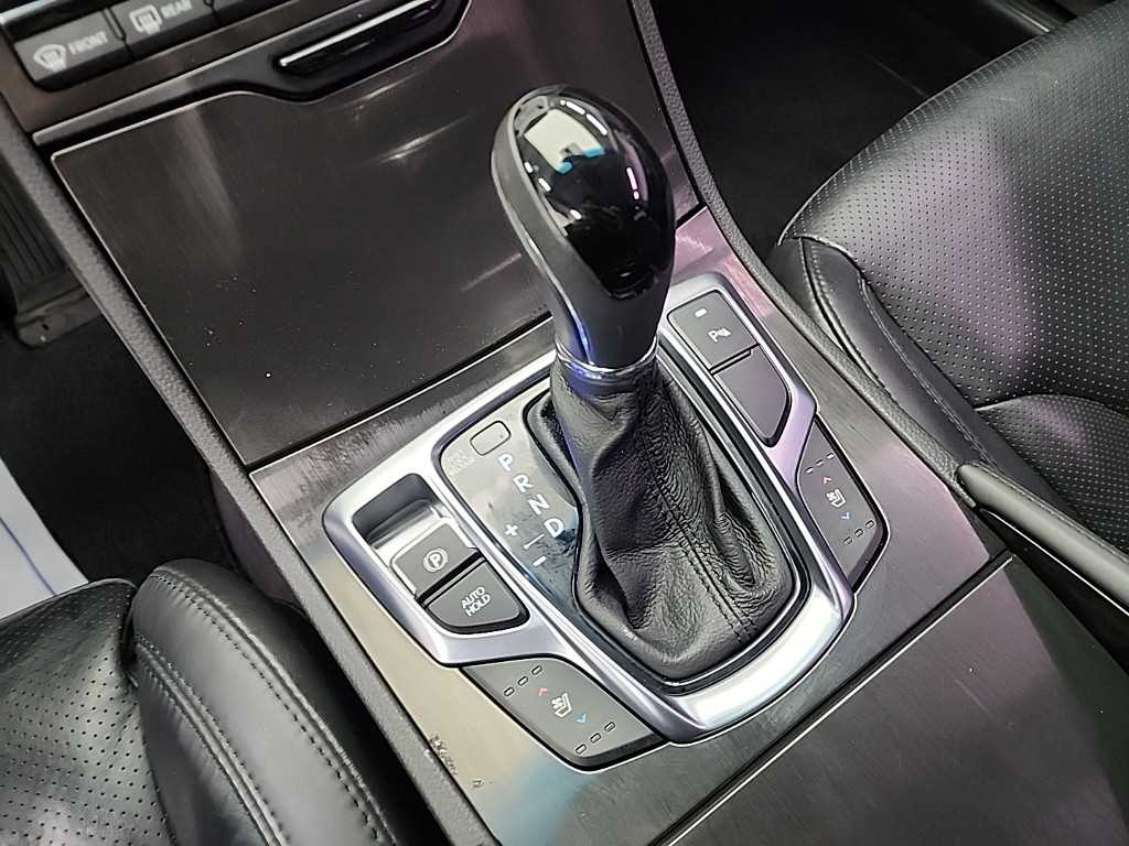 HYUNDAI Grandeur - Vista 8