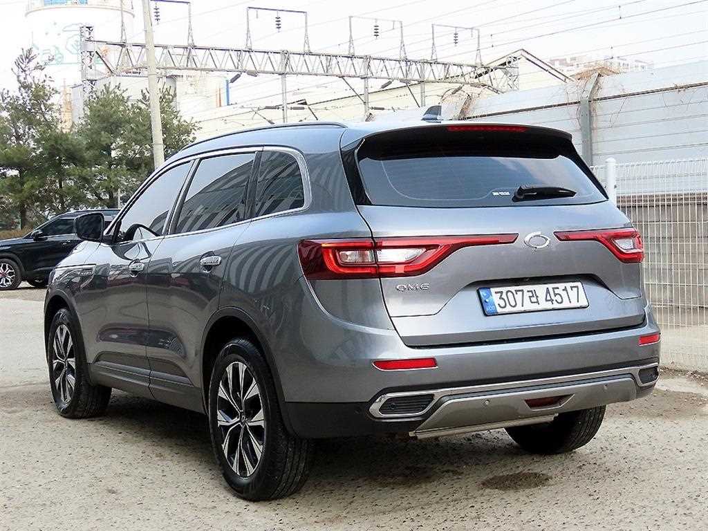 SAMSUNG QM6 - Vista 3