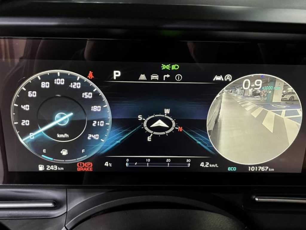 KIA Carnival - Vista 9