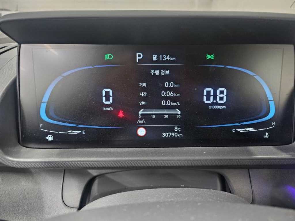 HYUNDAI Casper - Vista 7