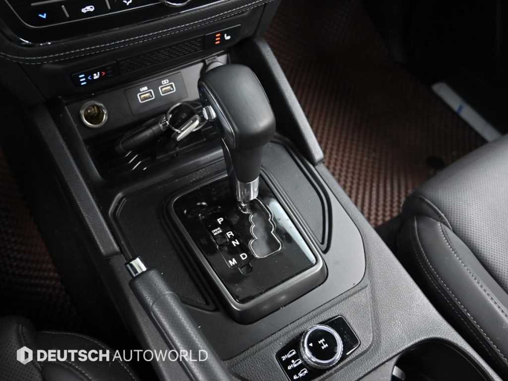 Ssangyong Rexton - Vista 9