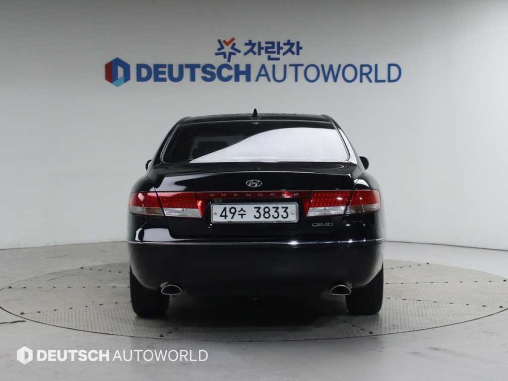 HYUNDAI Grandeur - Vista 4