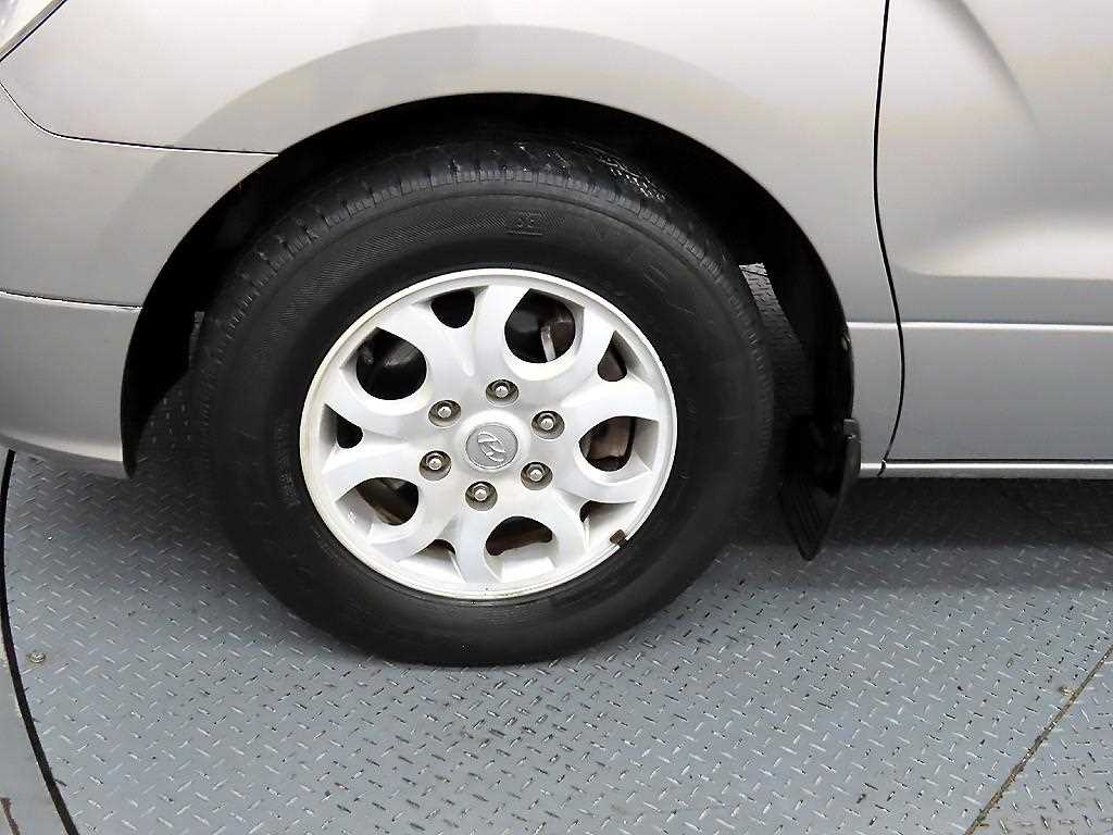 HYUNDAI Starex 2011 - Importación desde Corea - HF Imports Iquique - Foto 20