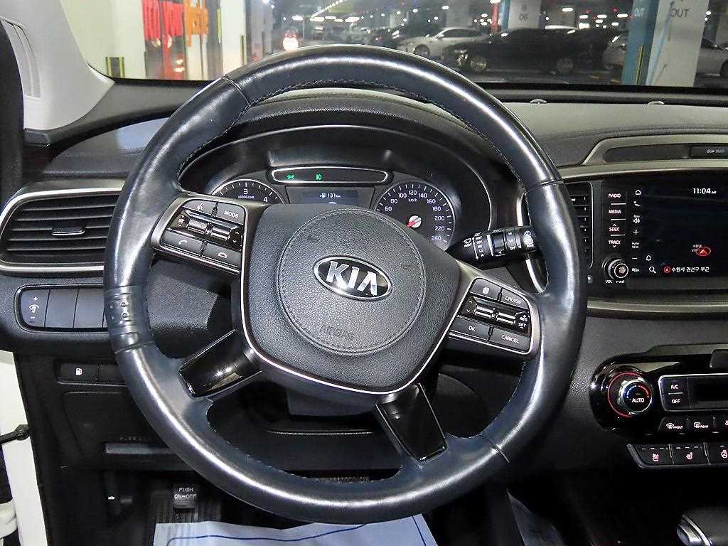 KIA Sorento - Vista 8