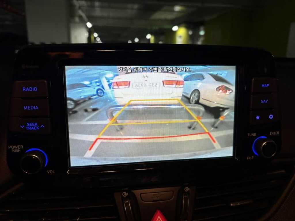 HYUNDAI i30 - Vista 11