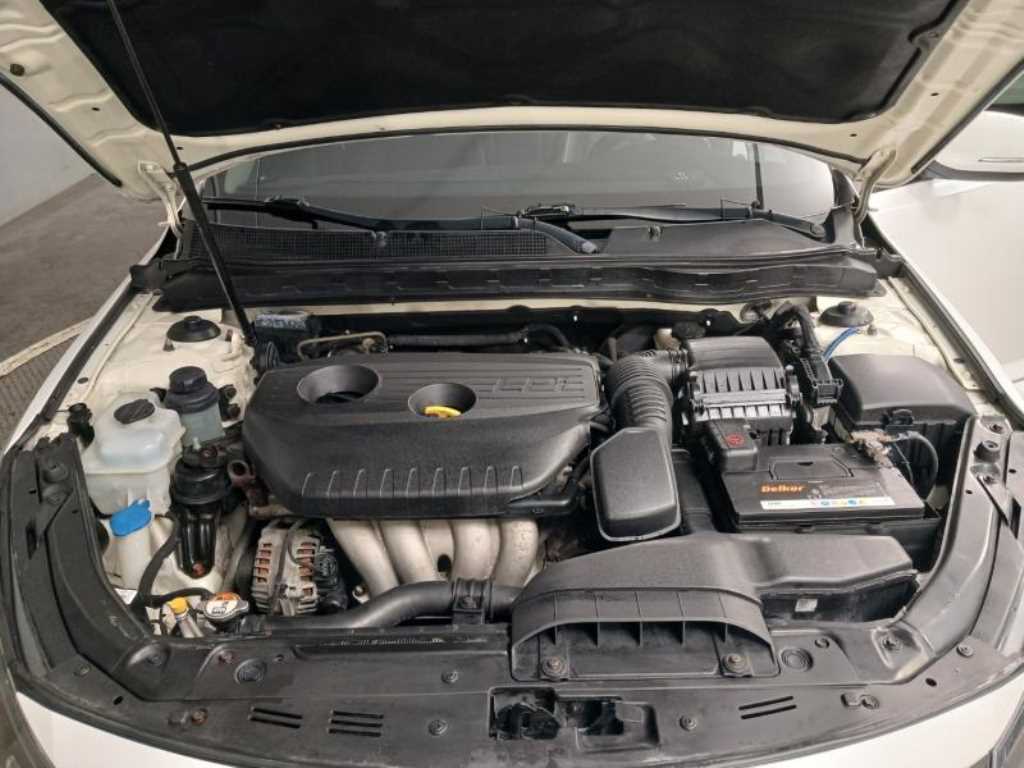 KIA K5 2013 Blanco - Importación desde Corea - HF Imports Iquique - Foto 19