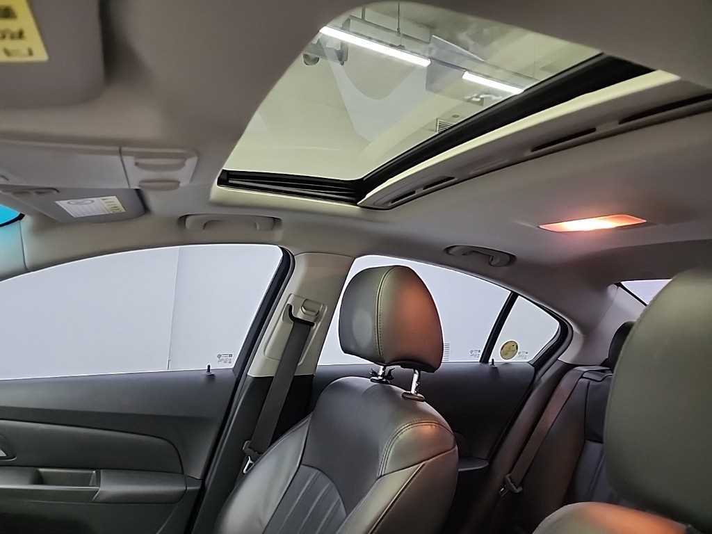 Chevrolet Cruise 2012 Gris - Importación desde Corea - HF Imports Iquique - Foto 13