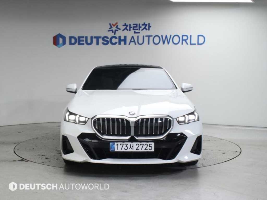 BMW 5 Series - Vista 3