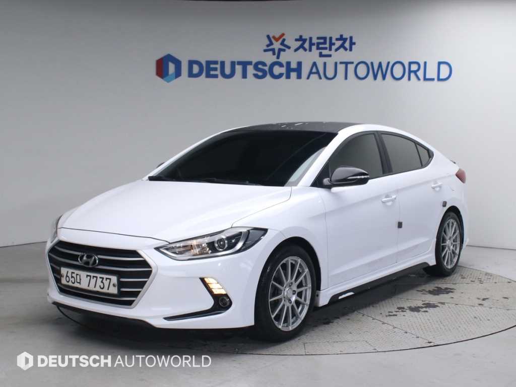 HYUNDAI Avante 2018 Blanco - Importación desde Corea - HF Imports Iquique - Foto 1