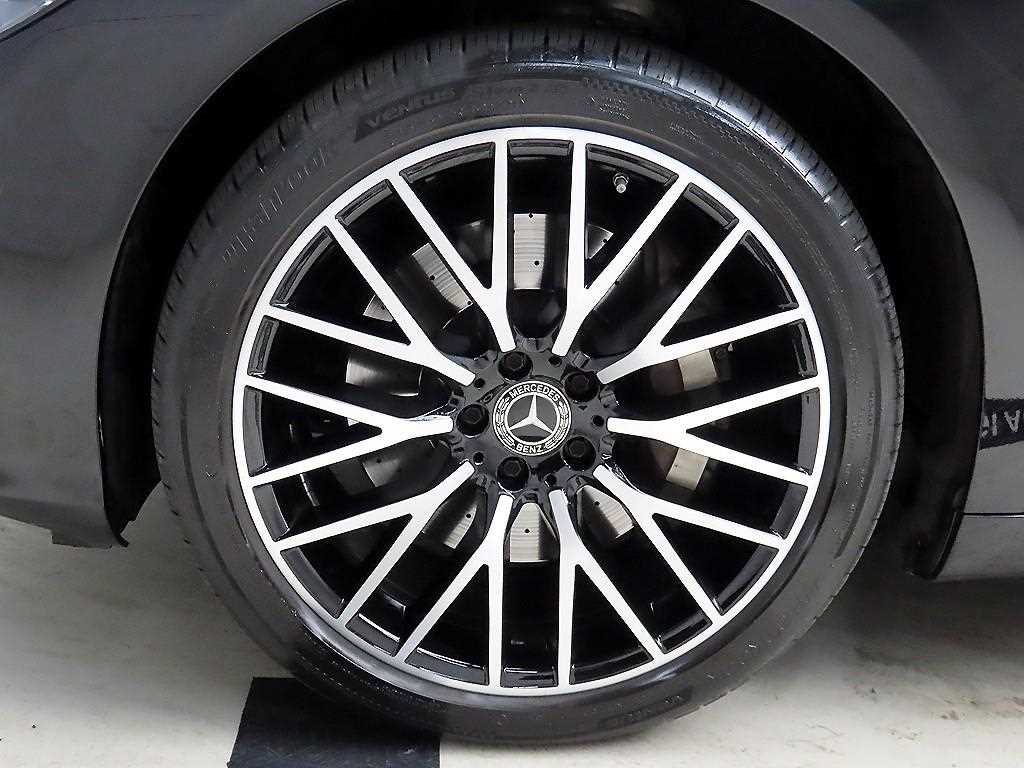 Mercedes Benz S Class 2023 Negro - Importación desde Corea - HF Imports Iquique - Foto 20