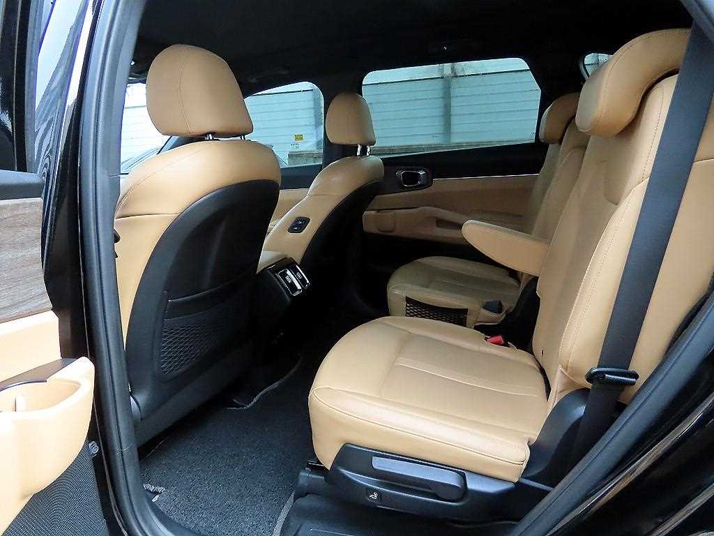 KIA Sorento - Vista 6