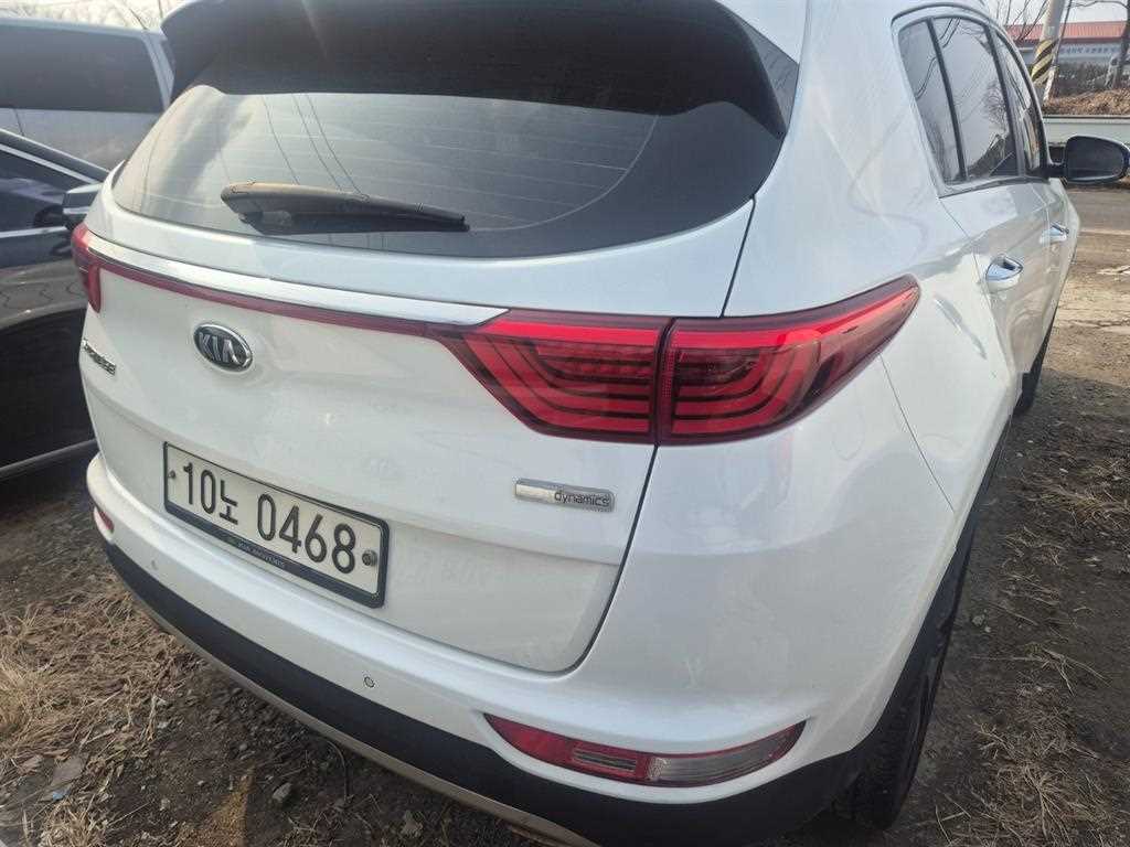 KIA Sportage - Vista 5