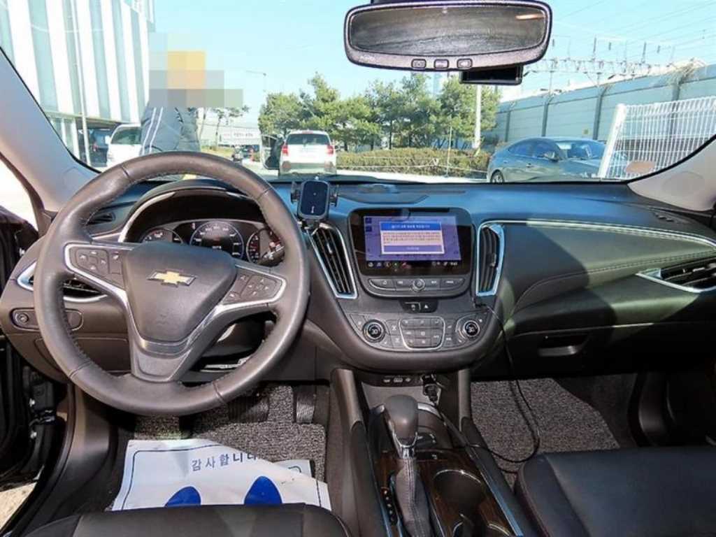 Chevrolet Malibu - Vista 9