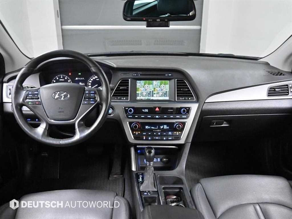 HYUNDAI Sonata - Vista 7