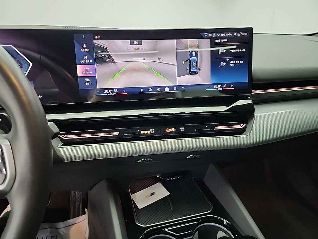 BMW 5 Series - Vista 10