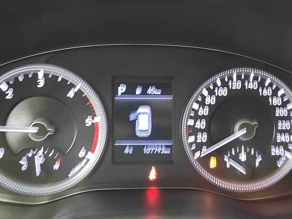 HYUNDAI Santa Fe - Vista 6