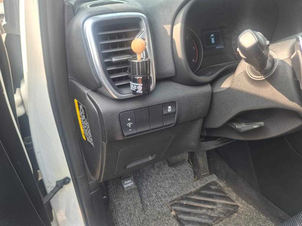 KIA Sportage - Vista 11