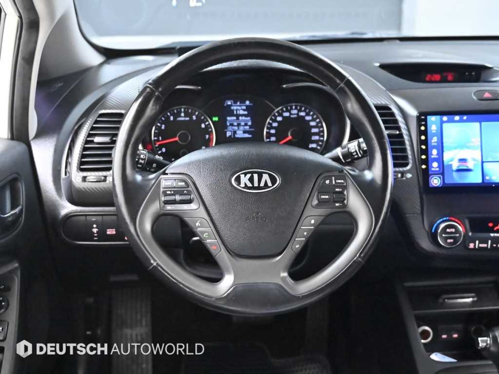 KIA K3 2013 Blanco - Importación desde Corea - HF Imports Iquique - Foto 13