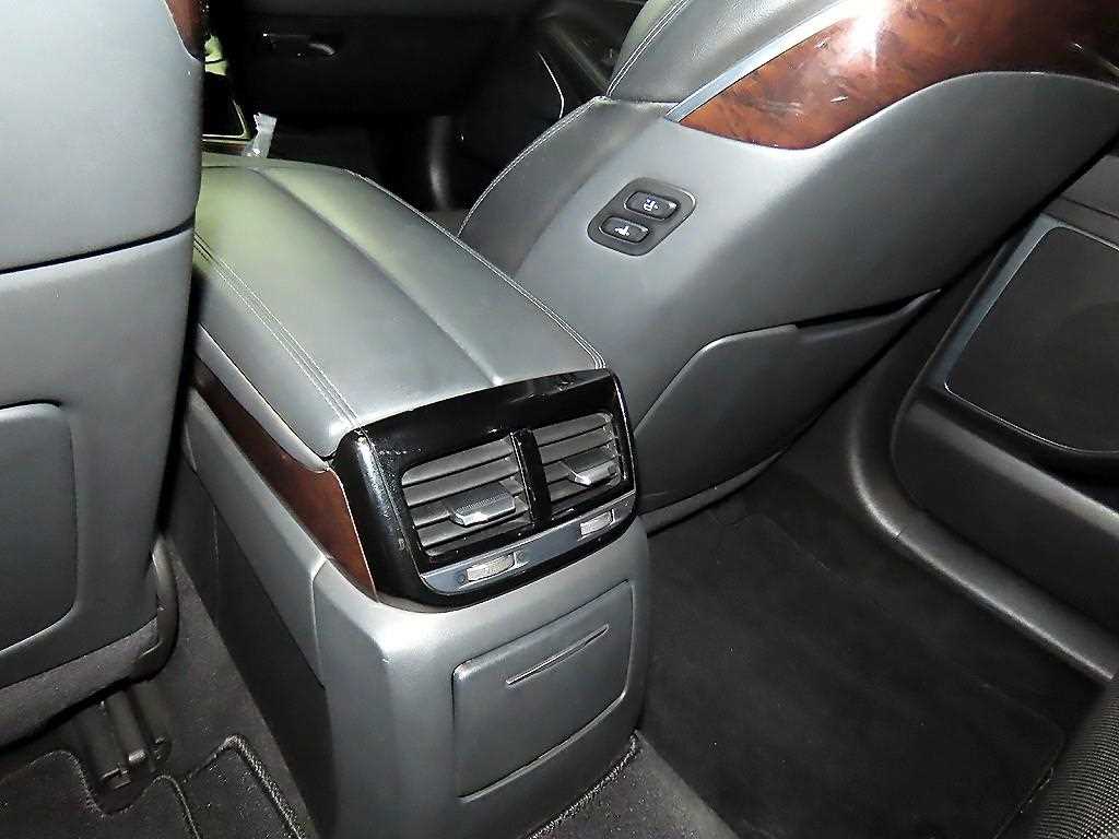 Genesis EQ900 2017 Negro - Importación desde Corea - HF Imports Iquique - Foto 15