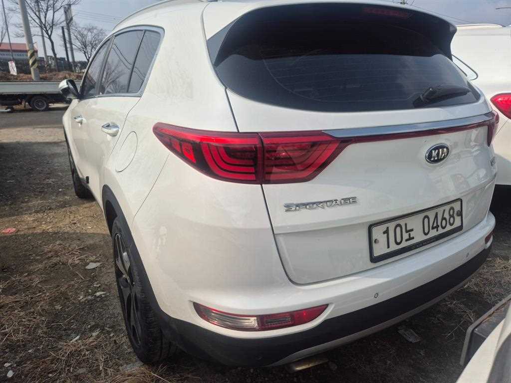 KIA Sportage - Vista 4