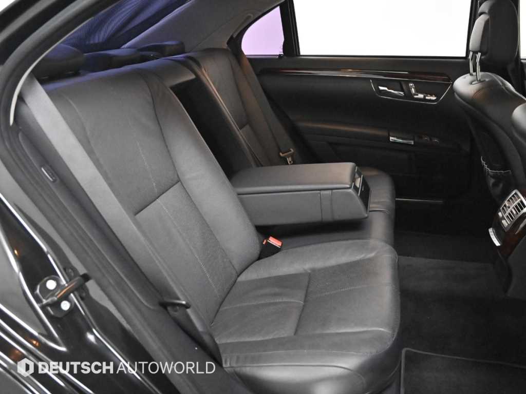 Mercedes Benz S Class - Vista 12