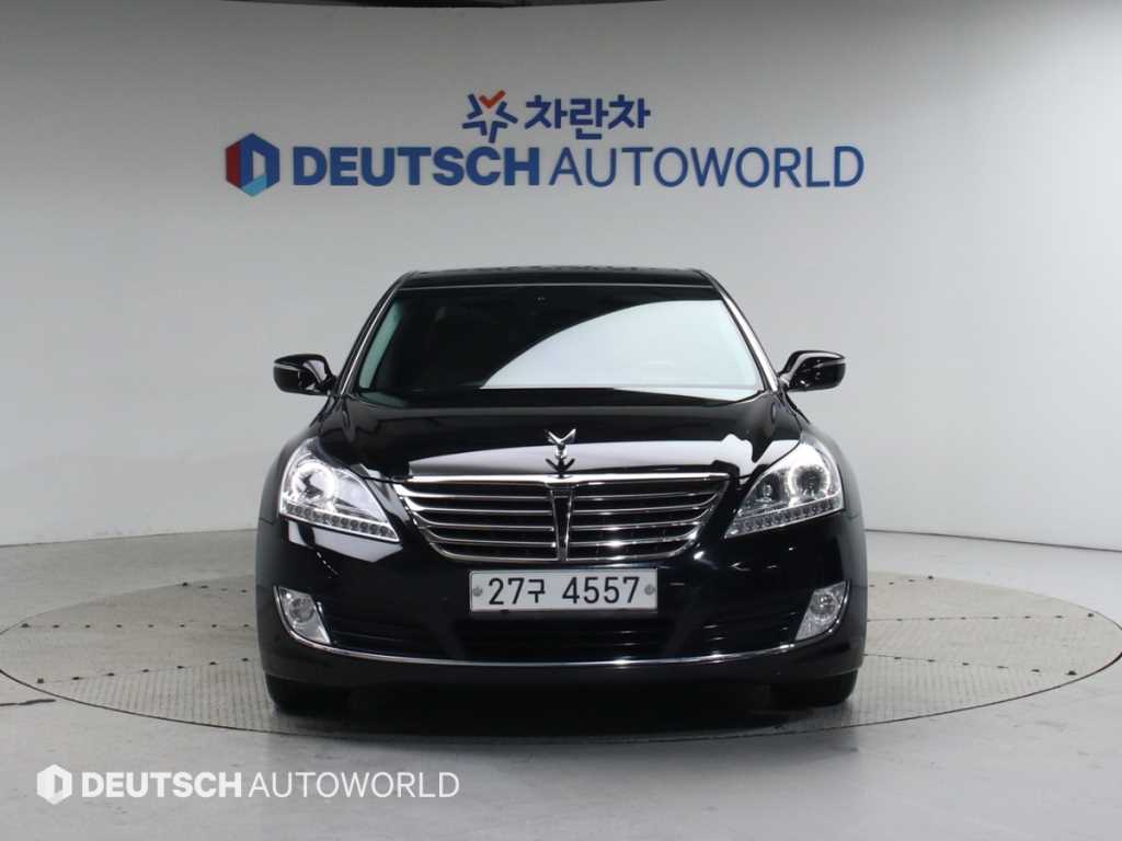 HYUNDAI Equus - Vista 3